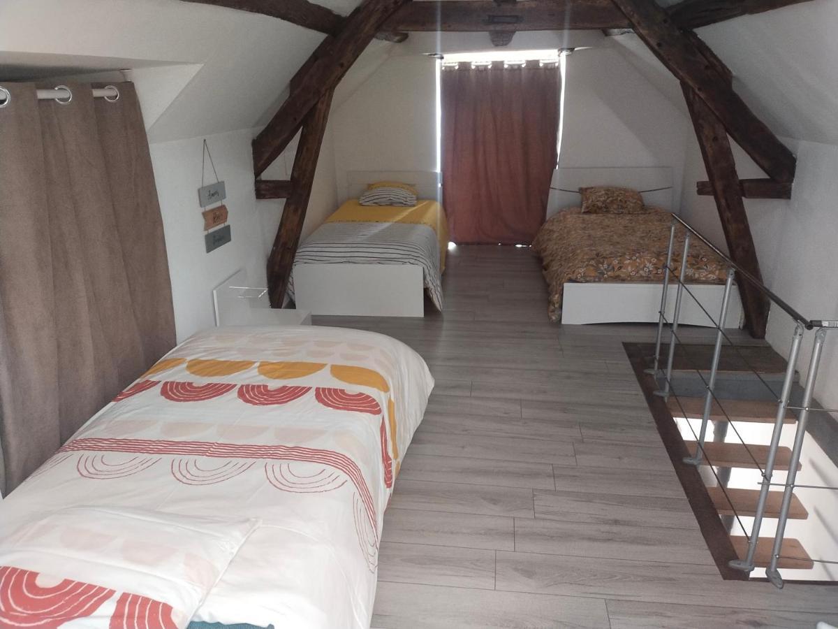 Hotel Bord de Loire à Gien Extérieur photo